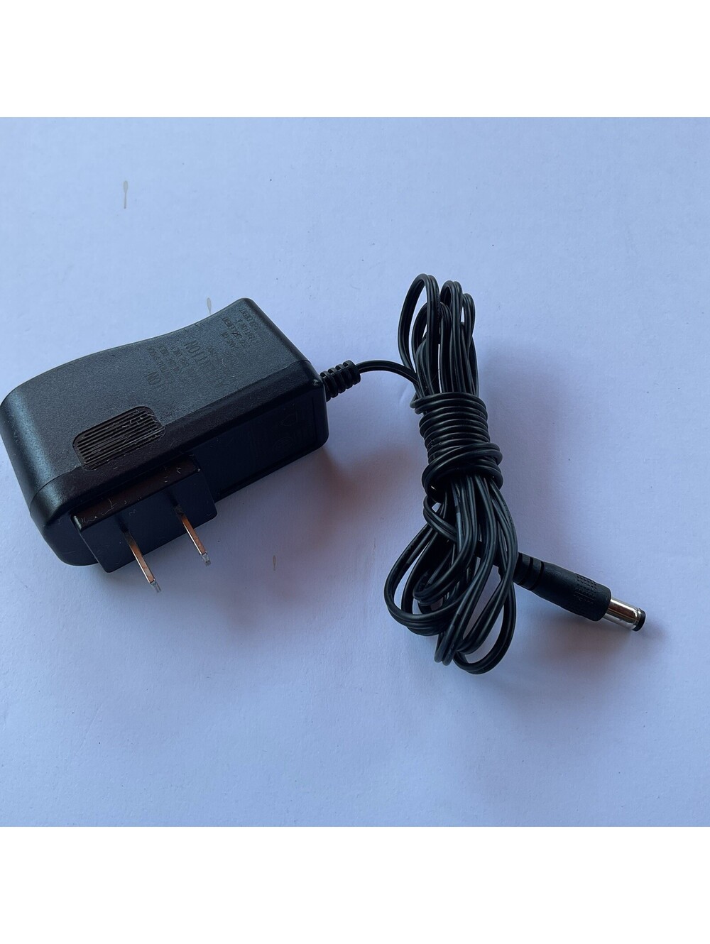 Class 2 Power Supply Intertek Input 100-240v Output 12v .8A
